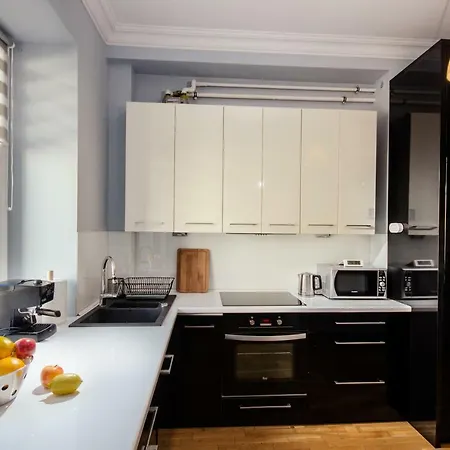 Apartament żwirki I Wigury 4/8 *
